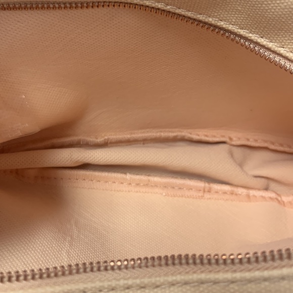 Calvin Klein cosmetic bag NWT - Picture 6 of 6